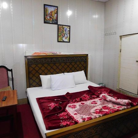 Rex Hotel Rawalpindi Zewnętrze zdjęcie